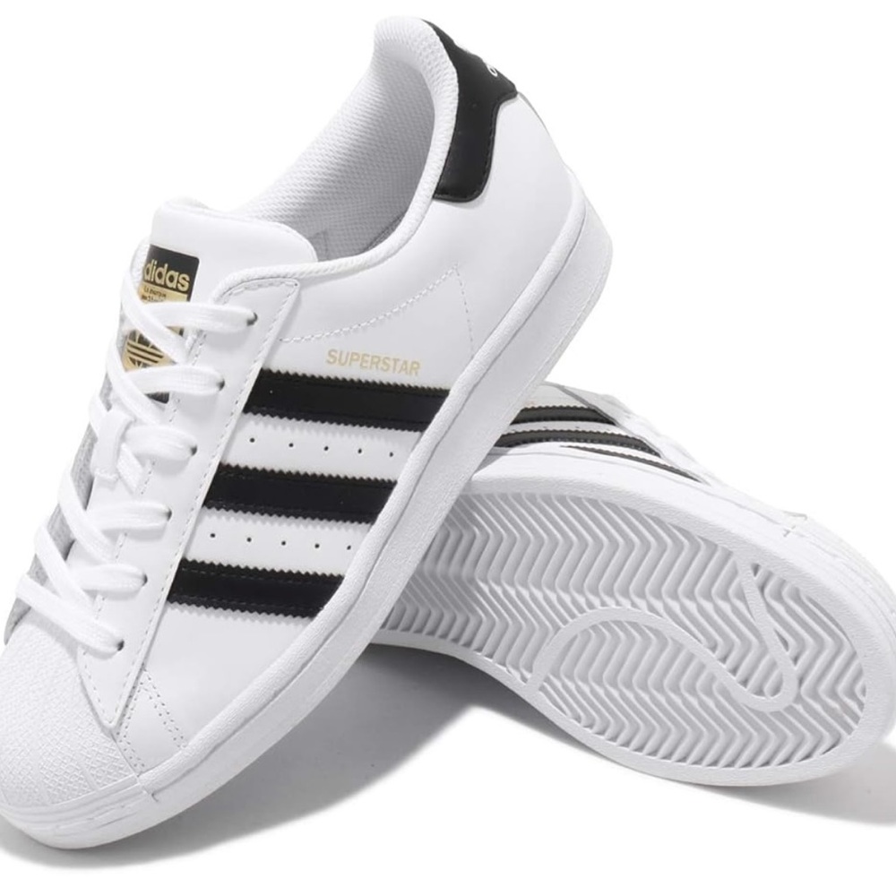 Adidas Superstar Sneakers